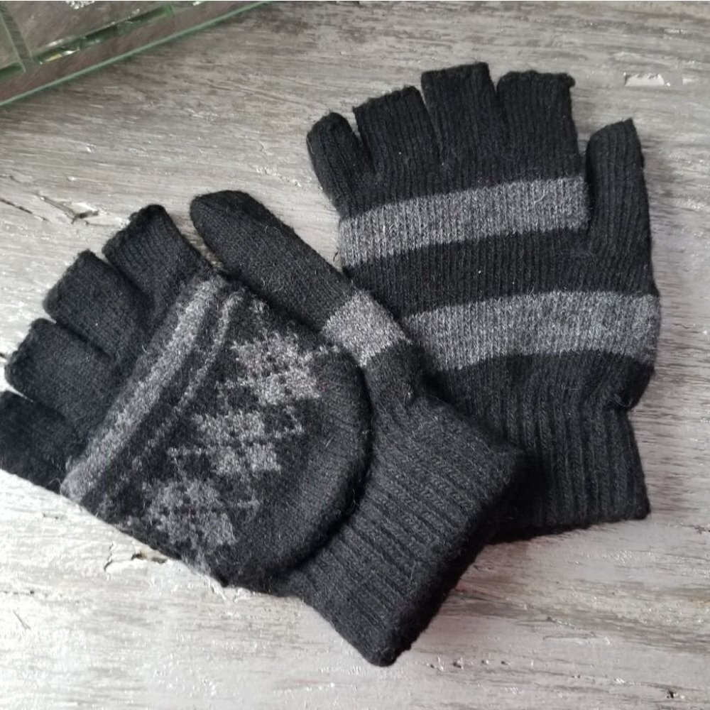Fingerless Mittens - Picture 3 of 7